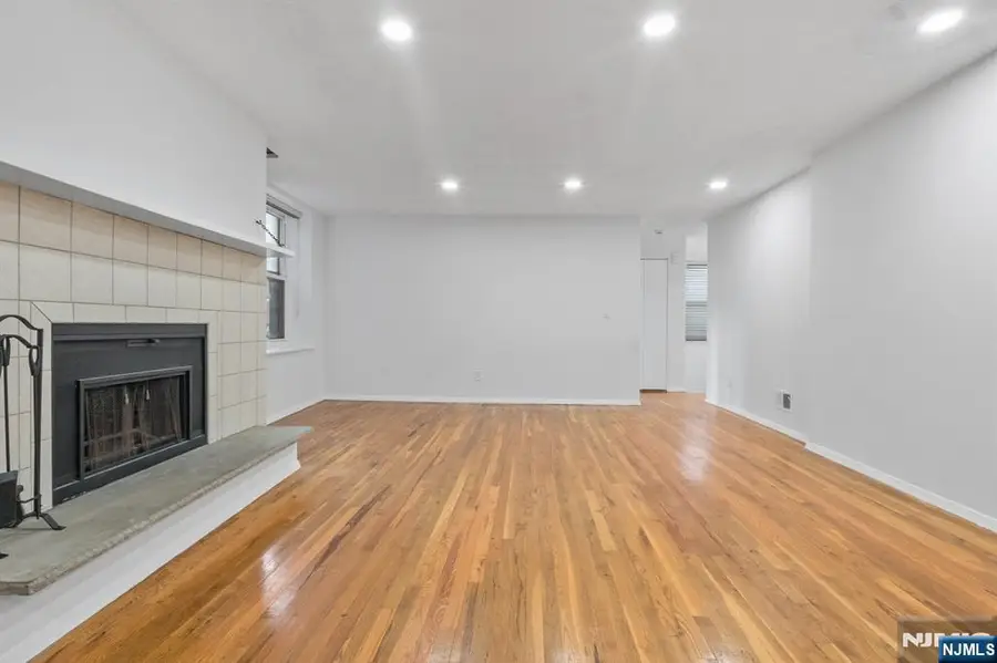 109 Grand Avenue 1A, Englewood, NJ 07631 - Image #3