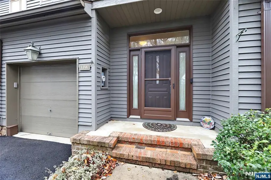33 Pamrapo Court C33W, Glen Rock, NJ 07452 - Image #2