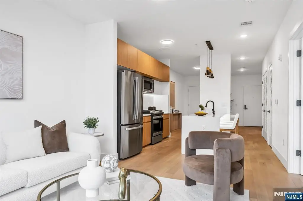 649 38th Street 507, Union City, NJ 07087 - Image #1