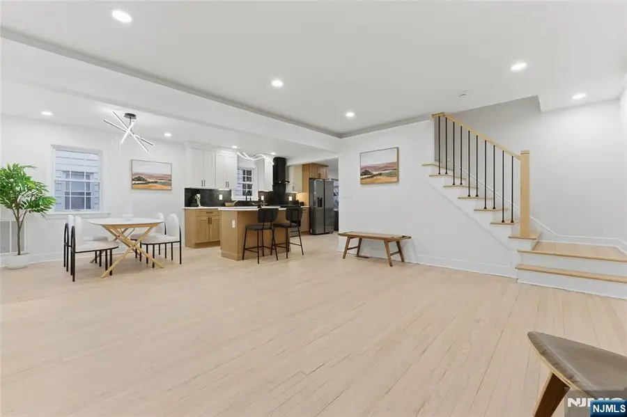 33 E Lincoln Street, Verona, NJ 07044 - Image #2