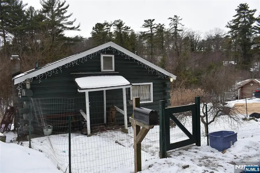 71 Dockerty Hollow Road, West Milford, NJ 07480 - Image #2