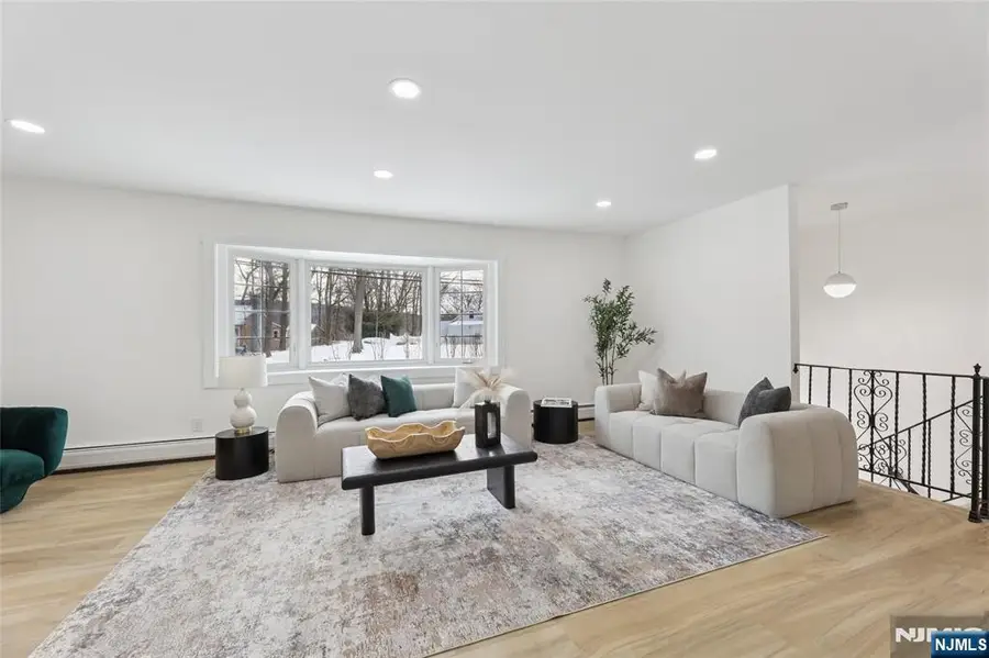 512 N Lake Shore Drive, Upper Greenwood Lake, NJ 07421 - Image #3