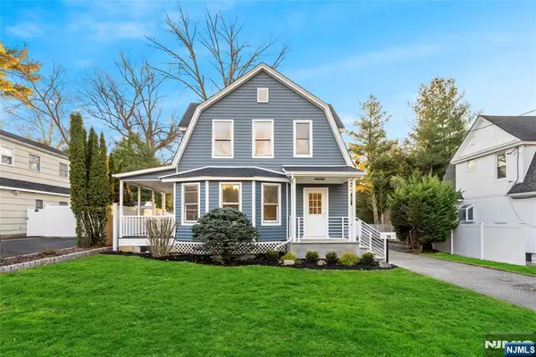 16 Clarke Street, Closter, NJ 07624