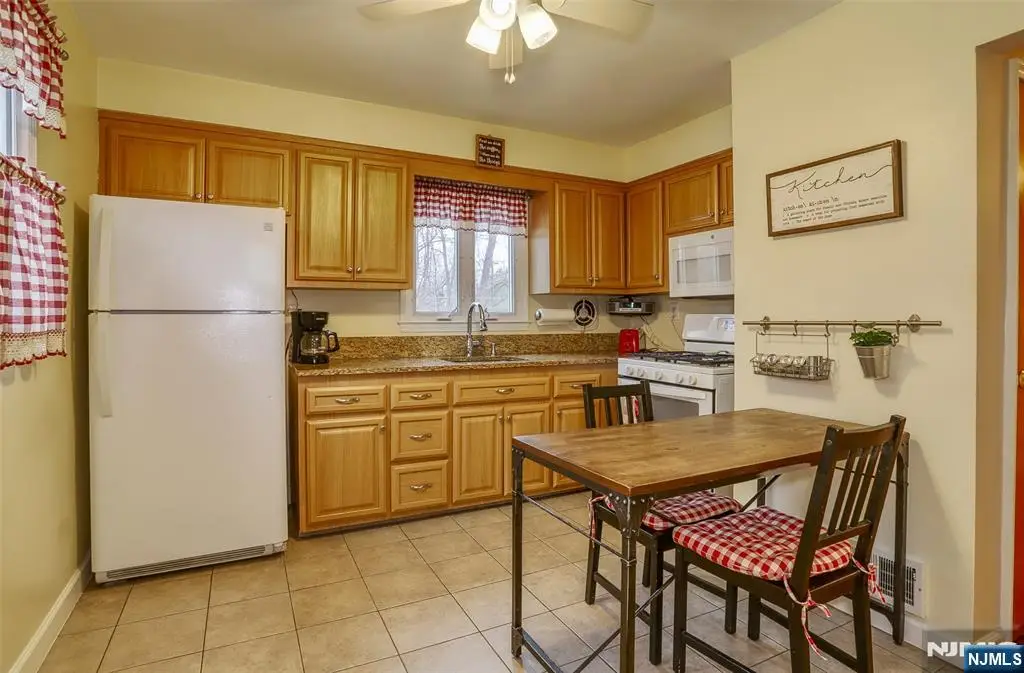 176 Trotta Drive, New Milford, NJ 07646 - Image #1