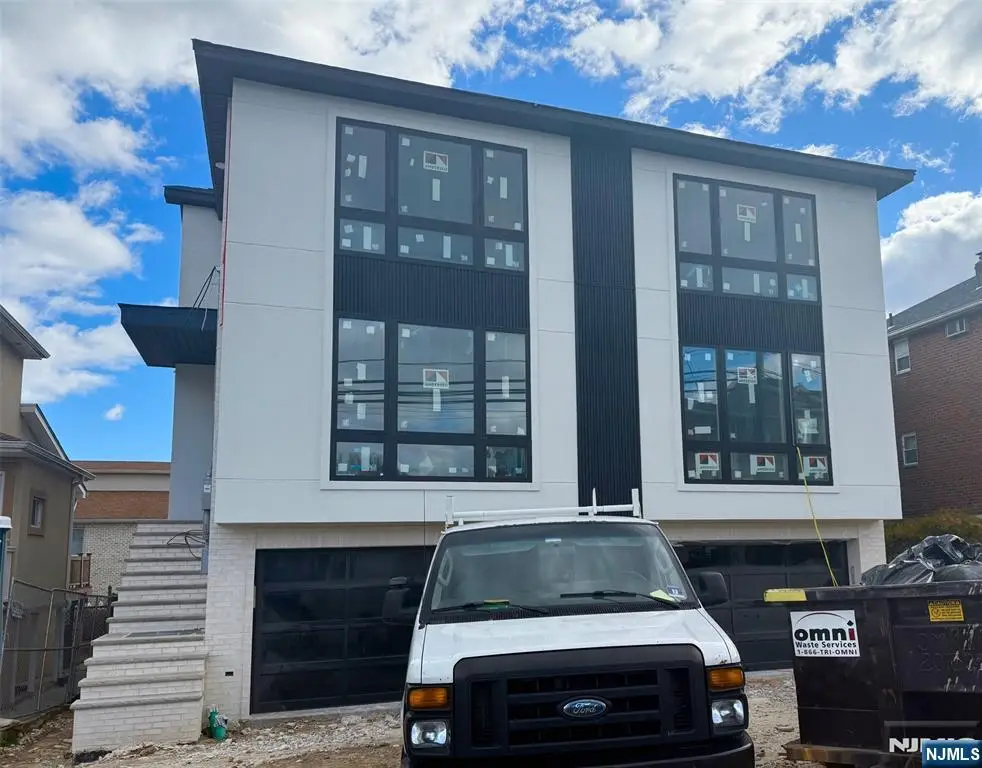 332 12th Street B, Palisades Park, NJ 07650 - Image #1