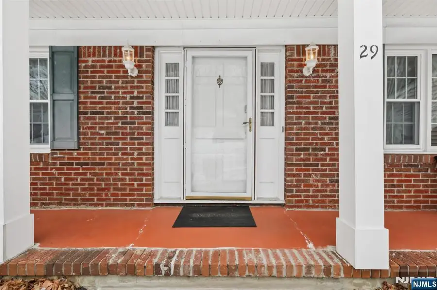 29 Joyce Drive, Succasunna, NJ 07876 - Image #3