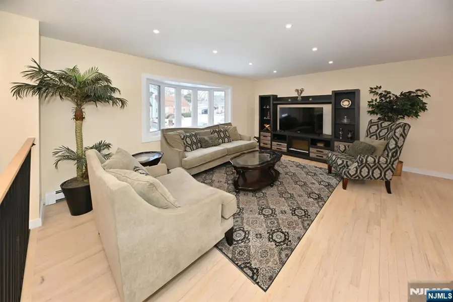 83 Cottage Place, Westwood, NJ 07675 - Image #3