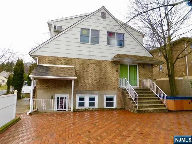 155 Prescott Avenue, Hawthorne, NJ 07506 - Image #2