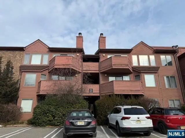 220B Washington Avenue 220B, Fort Lee, NJ 07024 - Image #1