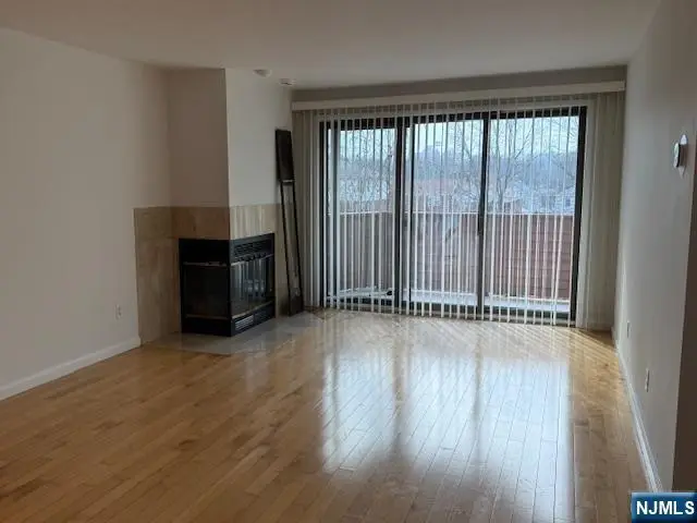 220B Washington Avenue 220B, Fort Lee, NJ 07024 - Image #2