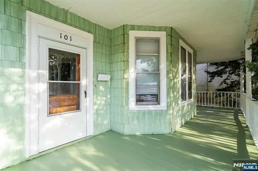 101 Brook Avenue, Englewood, NJ 07631 - Image #2