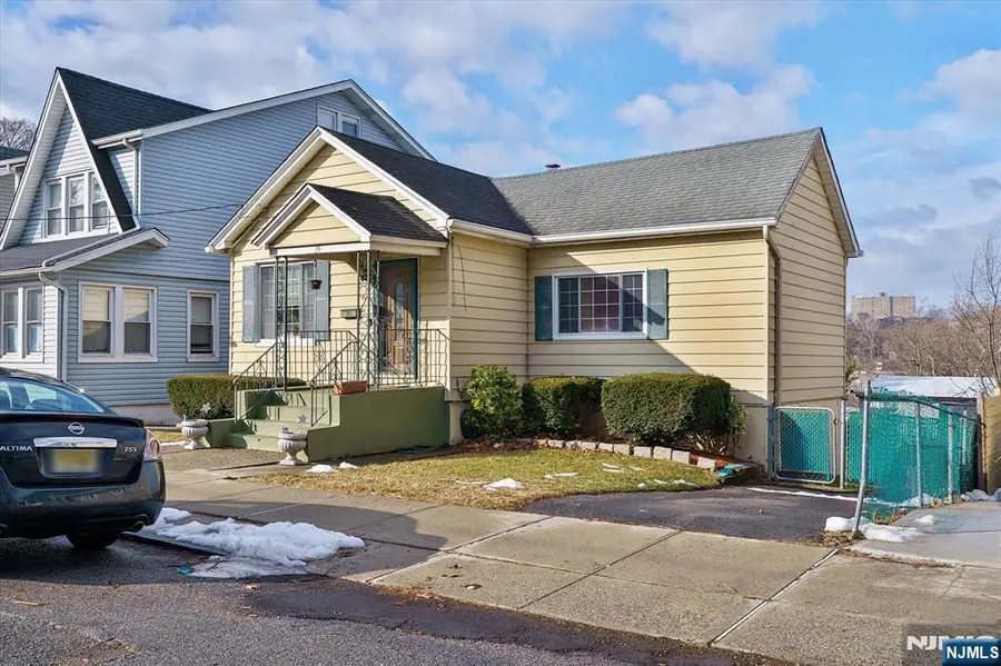 19 William Street, Kearny, NJ 07032 - #2