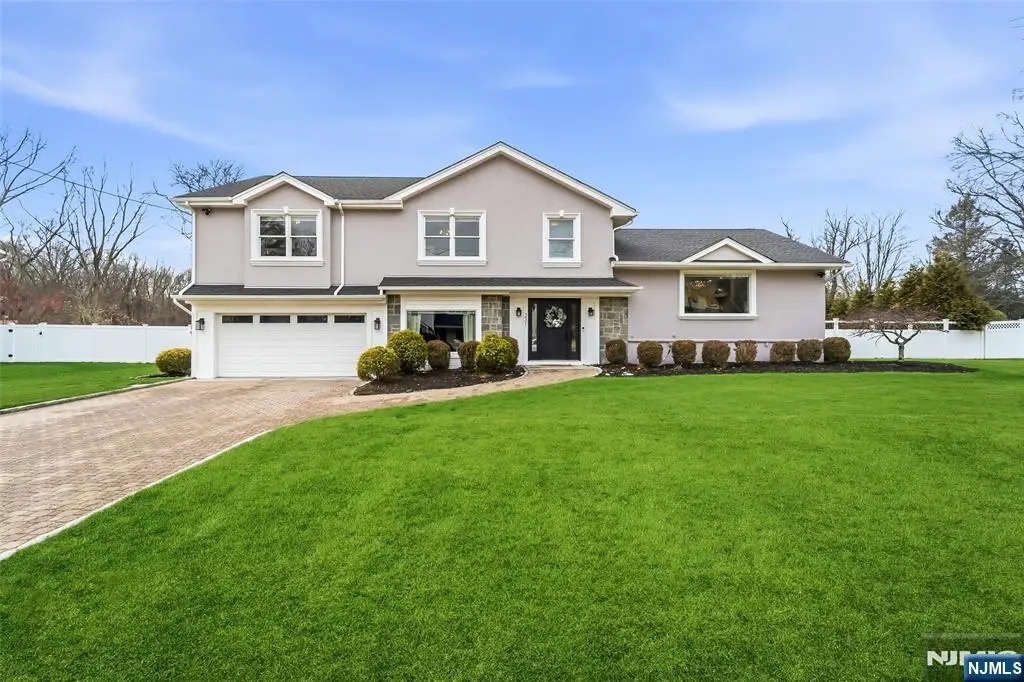 231 Birchwood Road, Old Tappan, NJ 07675 - Image #1