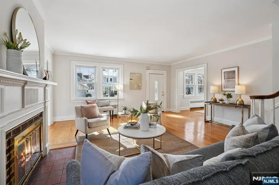 26 Lafayette Avenue, East Orange, NJ 07017 - Image #3