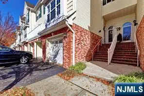 11 Bayside Drive, Bayonne, NJ 07002 - Image #2