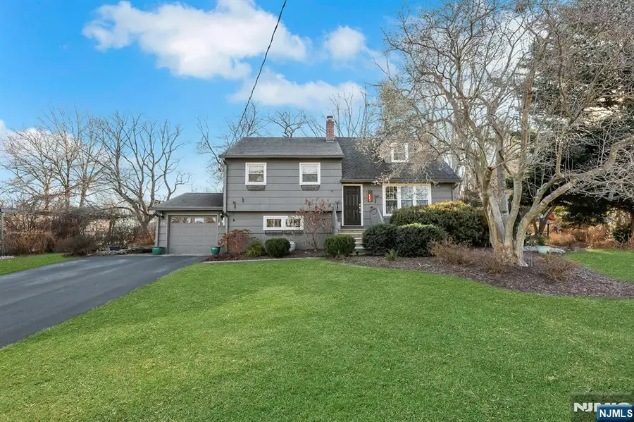 28 Kingston Road, Wayne, NJ 07470 - Image #2