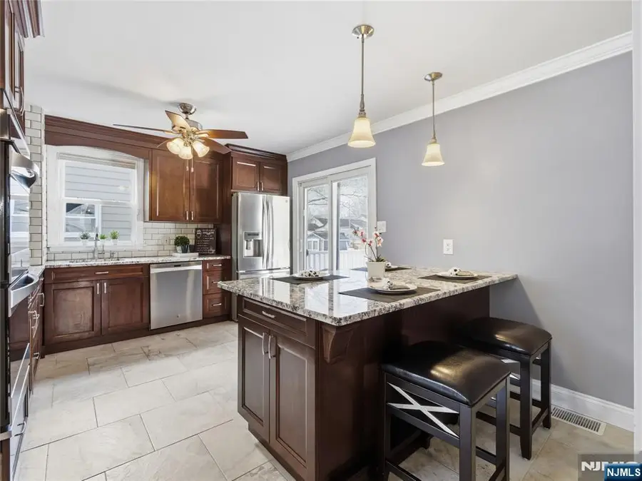 29 Evergreen Avenue, Haskell, NJ 07420 - Image #2