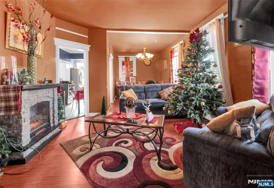 125 Berkshire Place, Irvington, NJ 07111 - Image #2