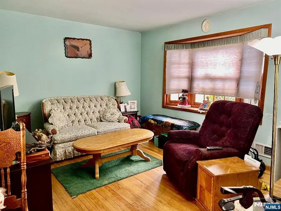 211 Bedford Road, Dumont, NJ 07628 - Image #3