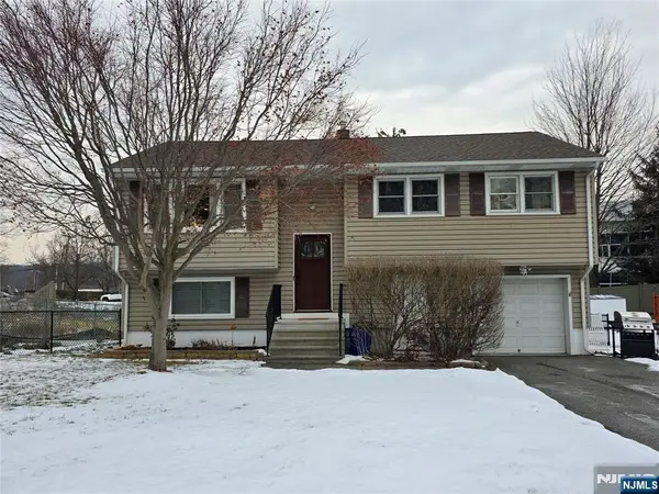 12 Augusta Street, Denville Township, NJ 07834