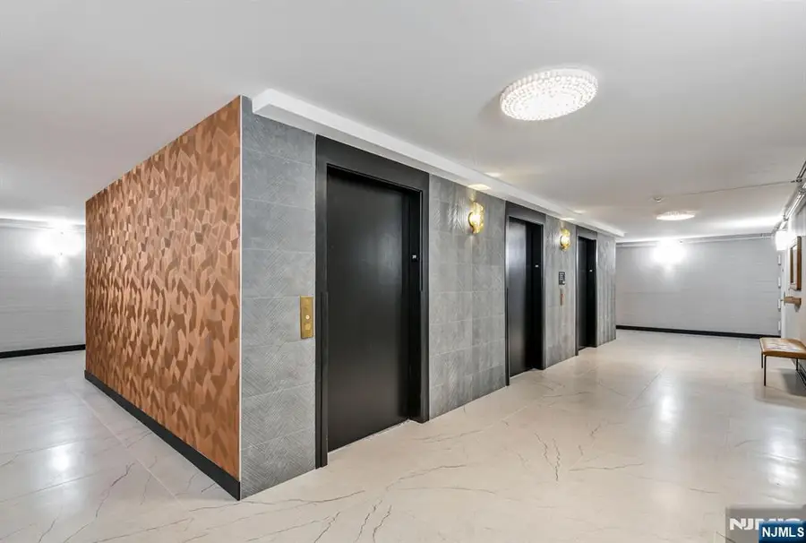 300 Winston 2922, Cliffside Park, NJ 07010 - Image #3