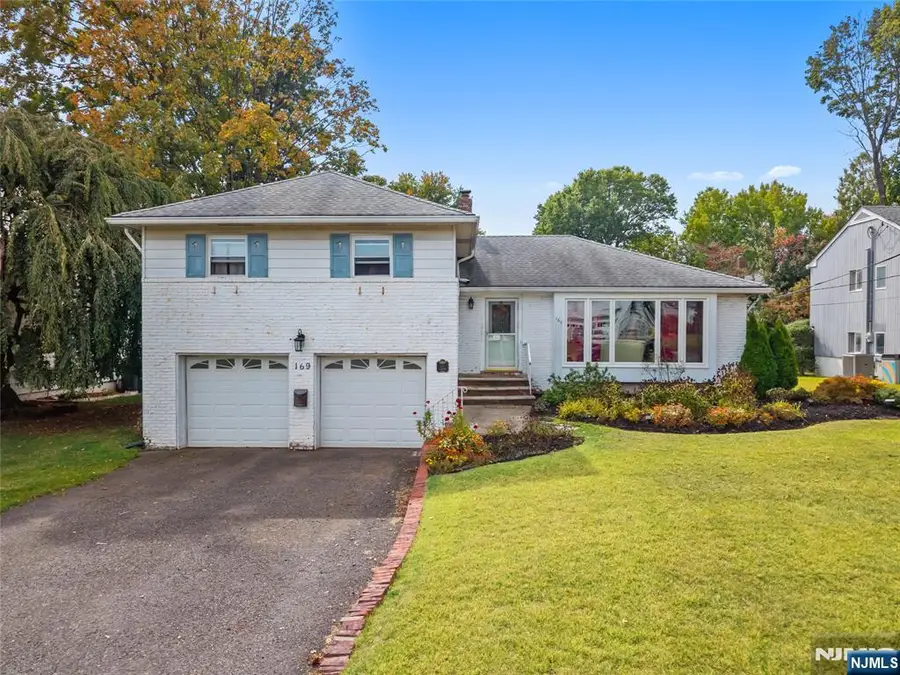 169 Haddenfield Road, Clifton, NJ 07013 - Image #3