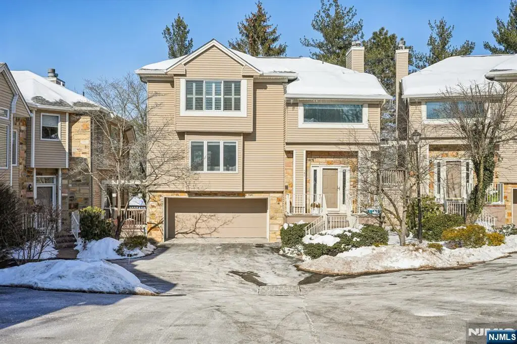 157 Clarken Drive 102, West Orange, NJ 07052 - Image #1