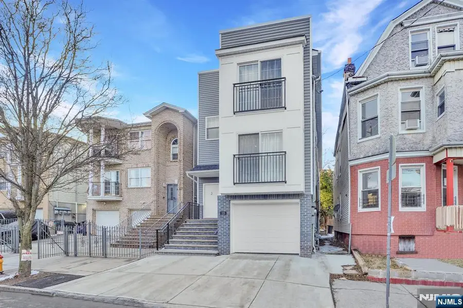 225 9th Street, Newark, NJ 07103 - Image #2