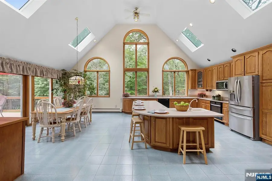 103 Burnt Meadow, Ringwood, NJ 07456 - #3