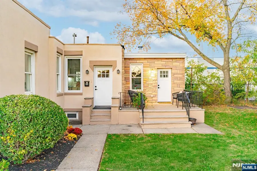 86 Roosevelt Avenue, Belleville, NJ 07109 - #3