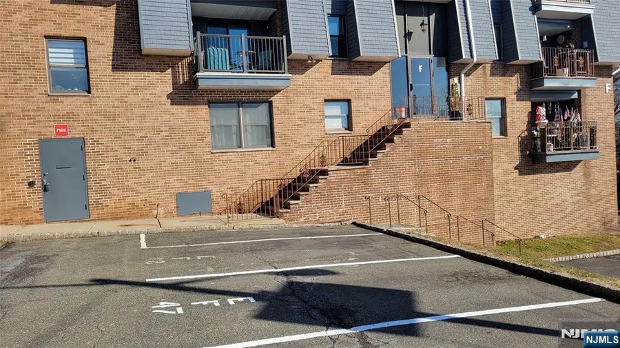 700 Schuyler F 22, Kearny, NJ 07032 - Image #2