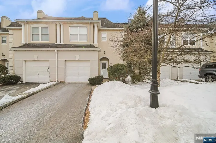 8005 Brittany Drive 8005, Wayne, NJ 07470 - #2