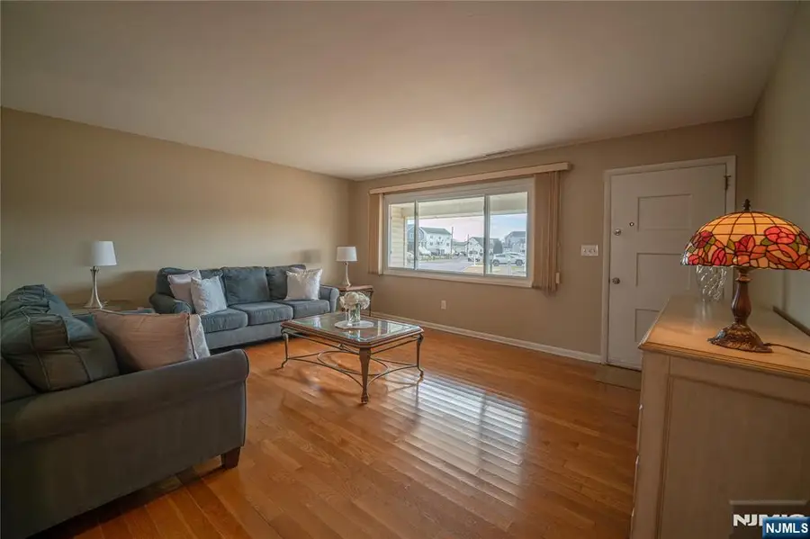 3124 Veeder Avenue, Toms River, NJ 08753 - Image #3