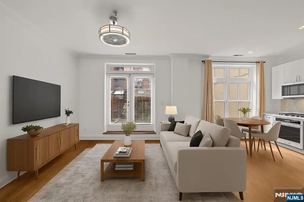 104 York Street 2A, Jersey City, NJ 07302 - Image #1