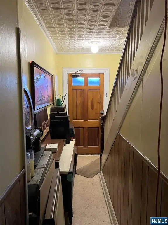 25 Bostwick Avenue, Jersey City, NJ 07305 - Image #3