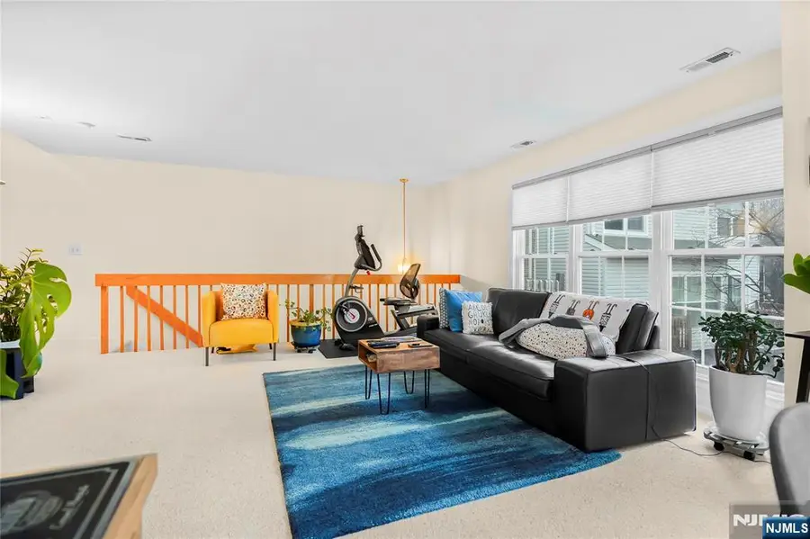 476 Lee Court 476, Fort Lee, NJ 07024 - Image #3