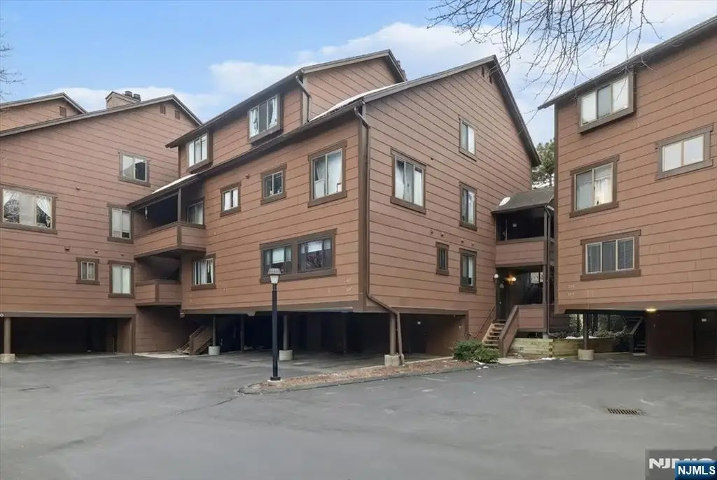 117 Sunset Key 117, Secaucus, NJ 07094 - #1