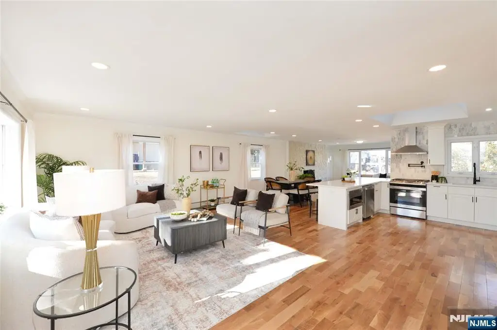 99 Fairview Avenue, Hawthorne, NJ 07506 - Image #1