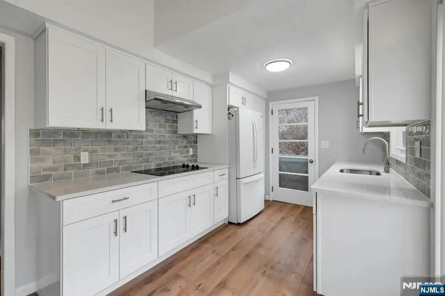 49 Pine Grove Road, Berkeley Heights, NJ 07922 - Image #2