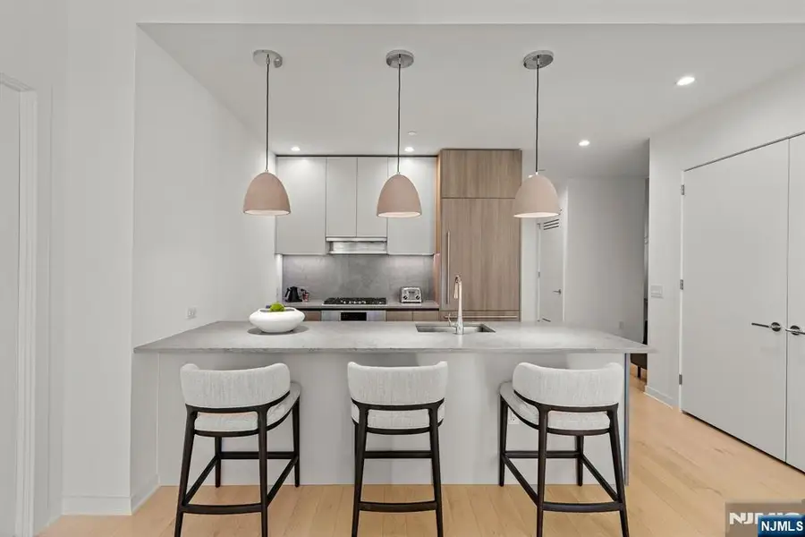 155 Bay Street 808, Jersey City, NJ 07302 - Image #3