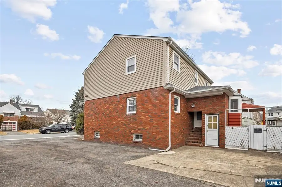 15 Inwood Street, Clifton, NJ 07011 - Image #2