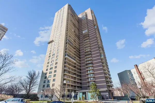 6040 Boulevard 8H, West New York, NJ 07093