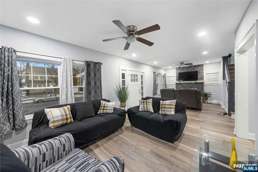 61-63 Keer, Newark, NJ 07112 - Image #2