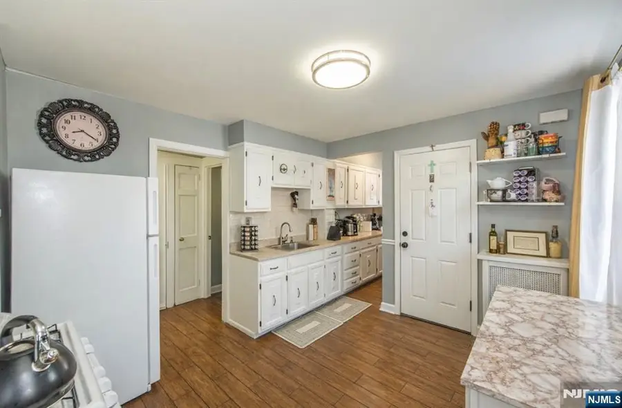 413 Beardsley Avenue, Bloomfield, NJ 07003 - #2