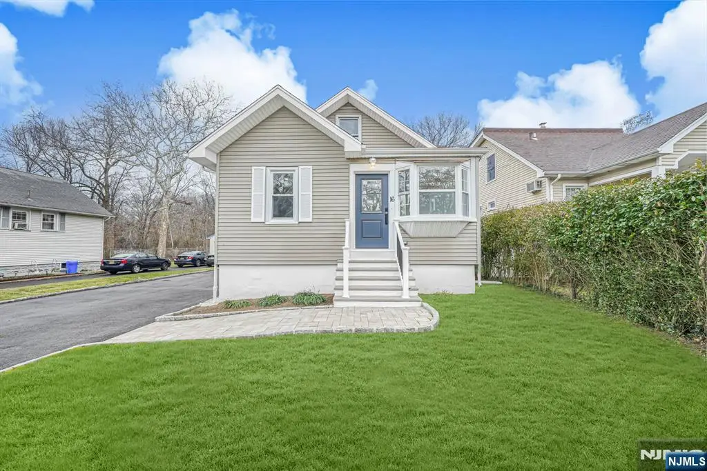 16 Grey Rock Avenue, Little Falls, NJ 07424 - Image #1
