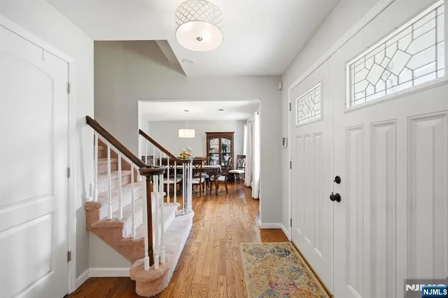 11 Osborne Court, Mahwah, NJ 07430 - #3