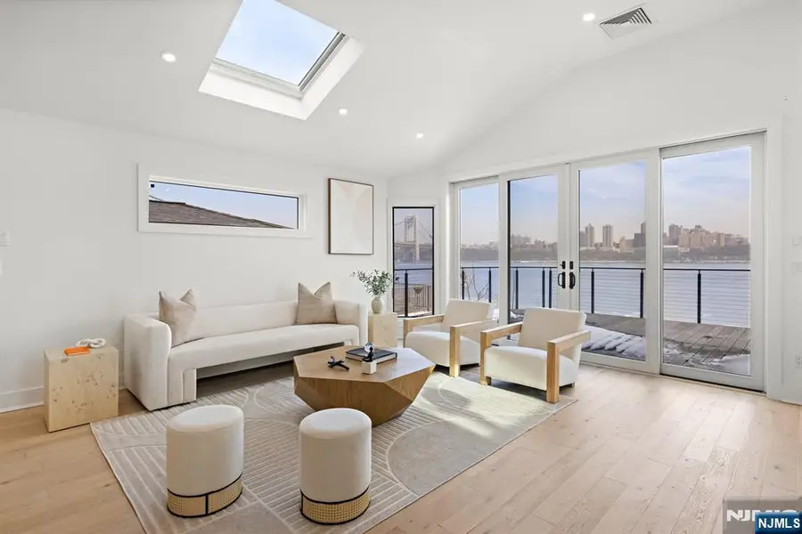 27 Shore Road, Edgewater, NJ 07020 - #3