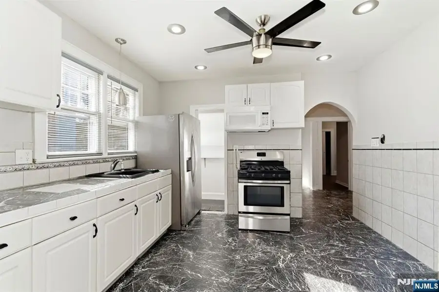 15-17 Valley Street, Newark, NJ 07106 - Image #3