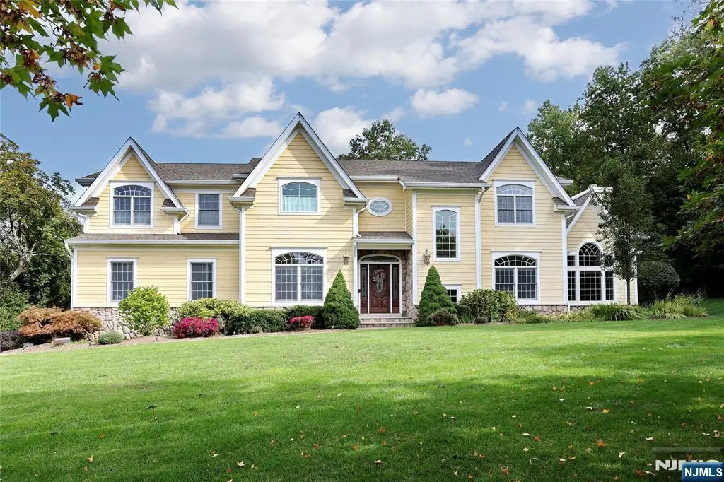 3 London Court, Woodcliff Lake, NJ 07677 - Image #1