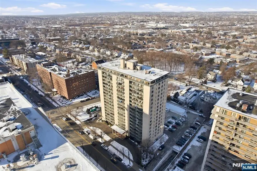 125 Prospect Avenue 8D, Hackensack, NJ 07601 - Image #2